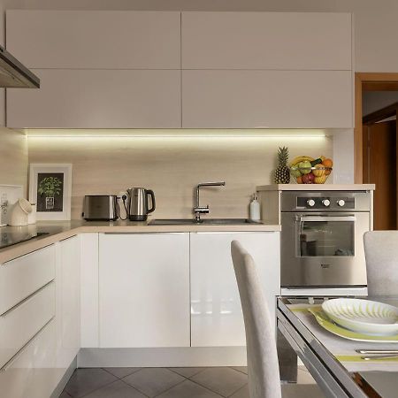 Apartment Leki - Newly Renovated, Modern City Spot Pula Buitenkant foto